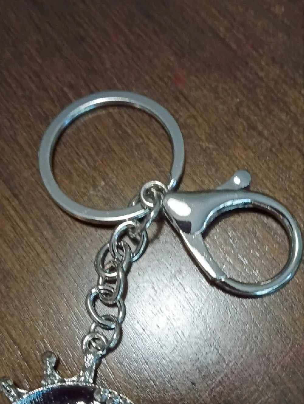 Crystal Skull Keychain with Iridescent Heart Eyes